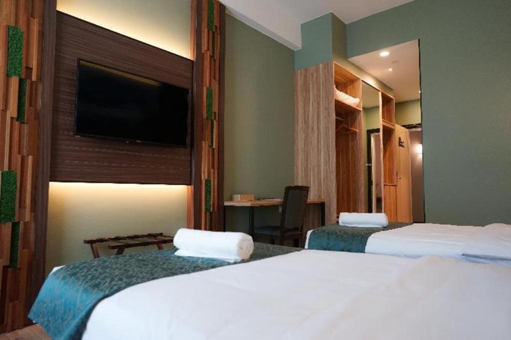 Kingston Hotel Kota Kinabalu Exteriör bild