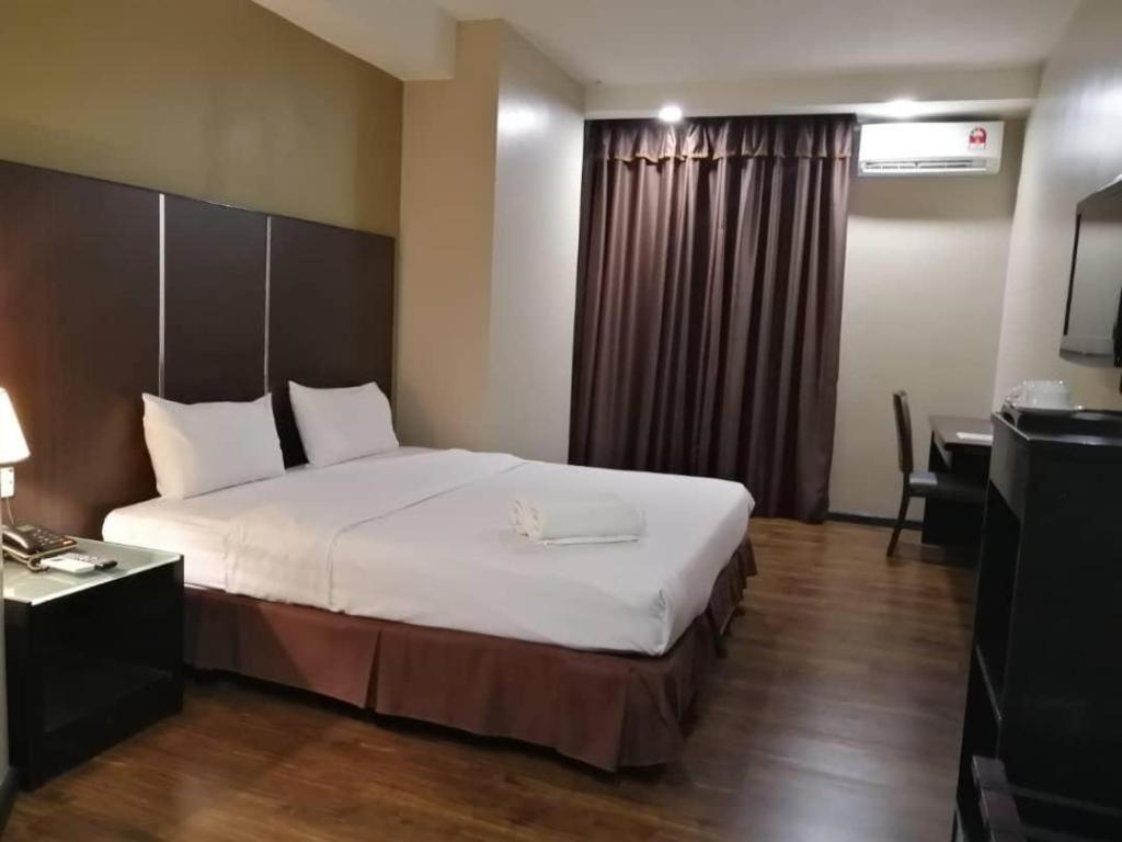 Kingston Hotel Kota Kinabalu Exteriör bild